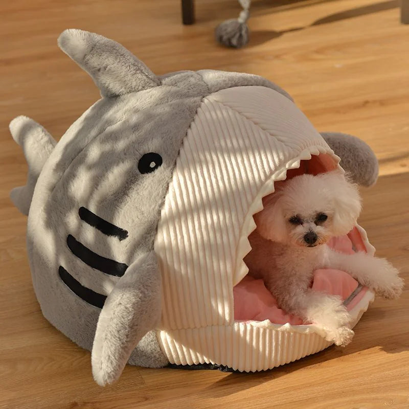 Fins&Fur The Shark Pet Bed