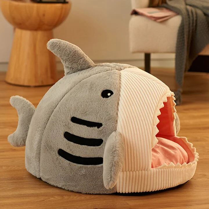 Fins&Fur The Shark Pet Bed